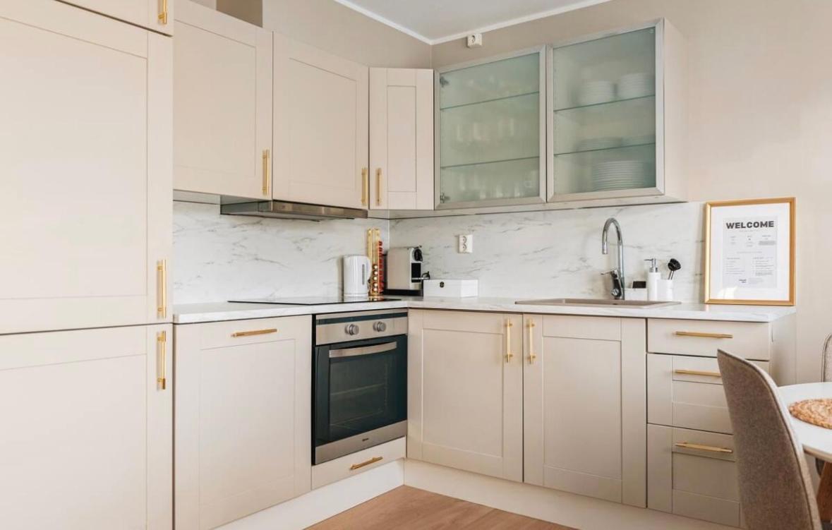 I Bergens Vakreste Gate - Nydelig Utsikt Over Innseilingen Til Bergen! Apartamento *